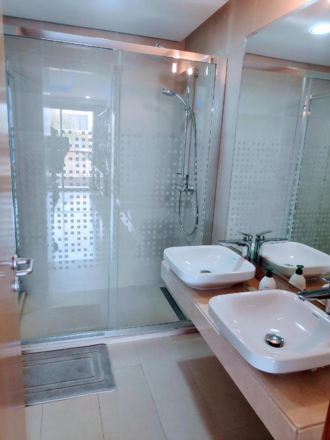 La Marina Luxury Apartment Fully Furnished Free Wifi, High Standard Residence, Amazing Prime Location Close To Restaurants, Transport, Beach And Bouregreg River Salé Exteriér fotografie